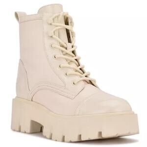 Nine West Obri Lug Sole combat boots Ivory - 9